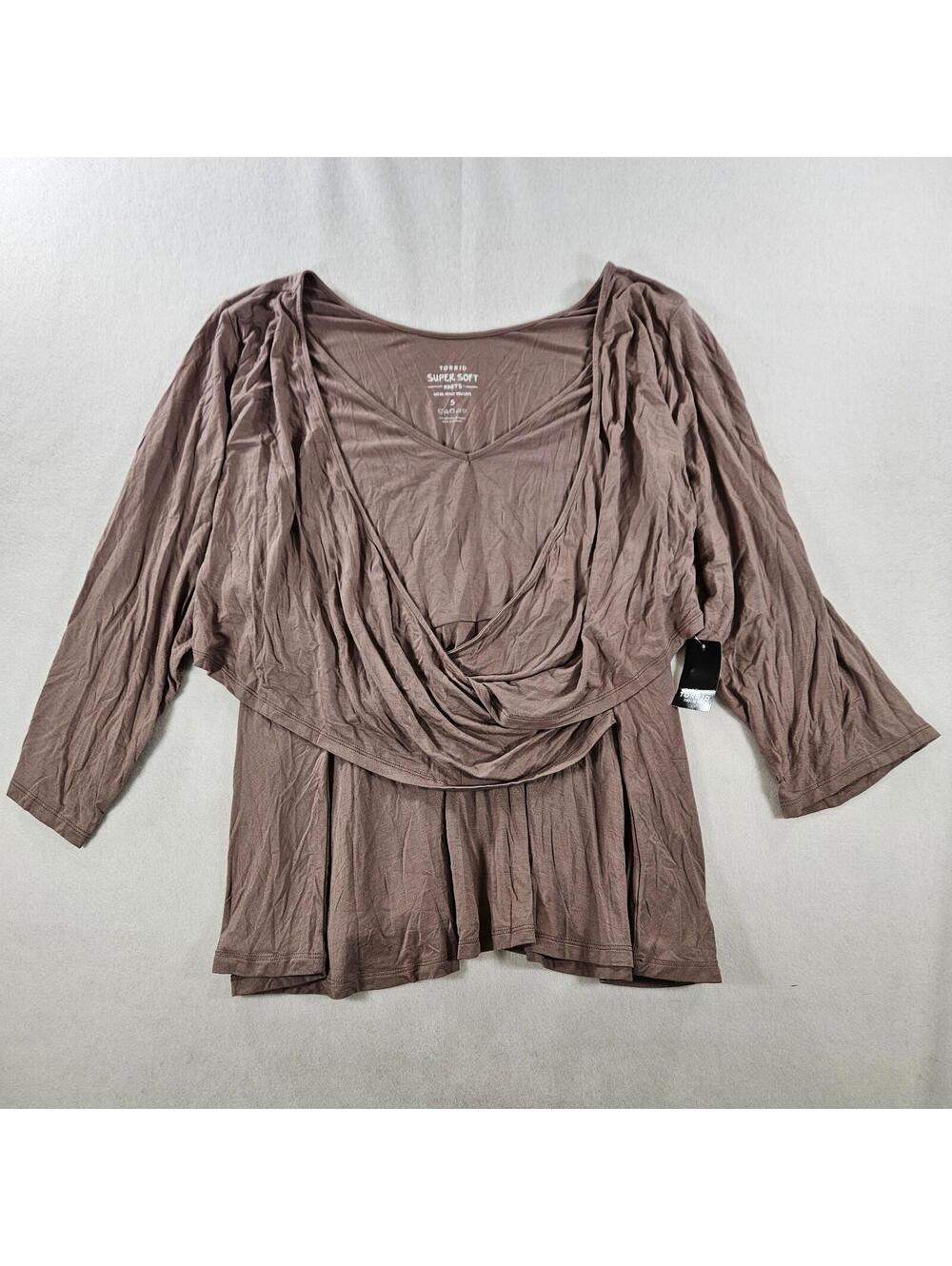Torrid women's 5X toffee brown surplice 3/4 sleeve peplum top NWT